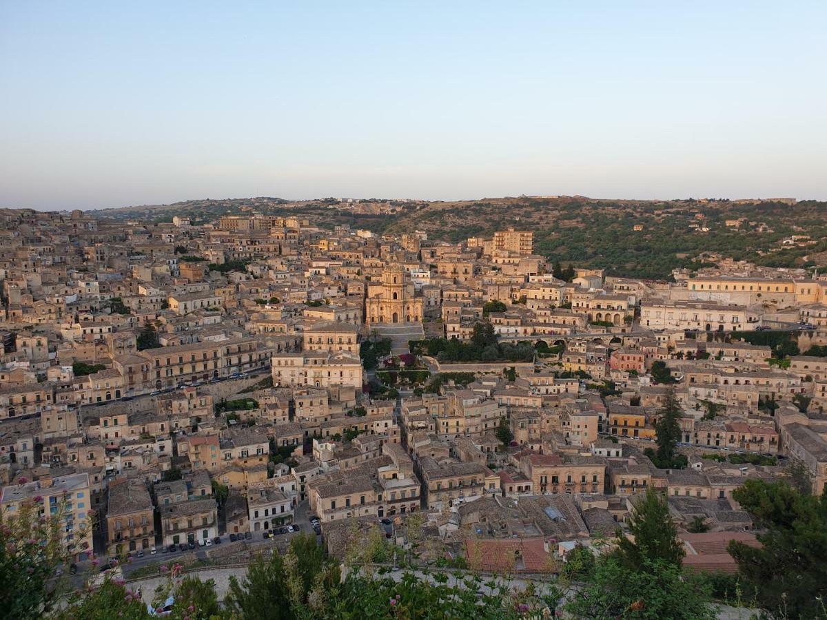 Le Rose Di Modica Exterior foto