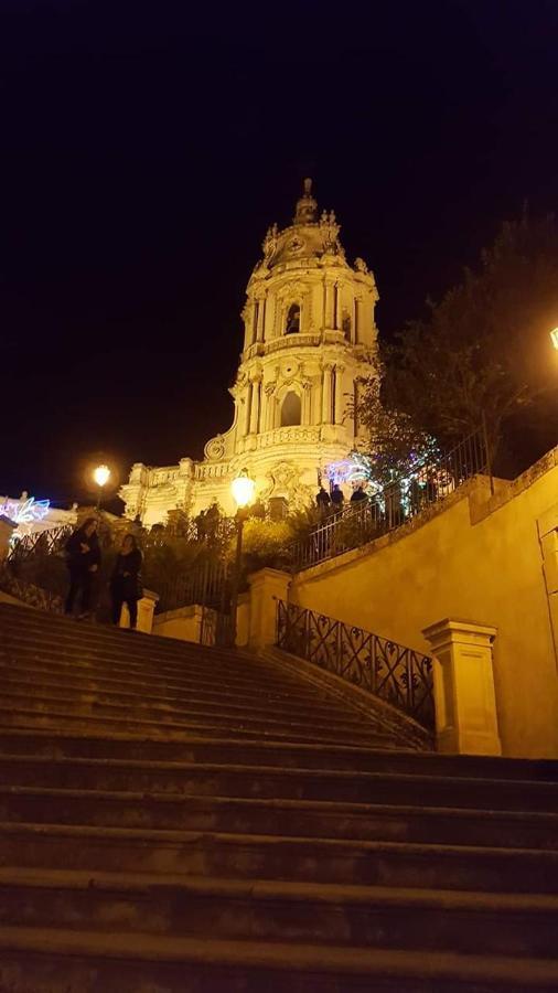 Le Rose Di Modica Exterior foto