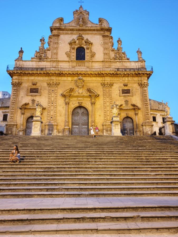 Le Rose Di Modica Exterior foto